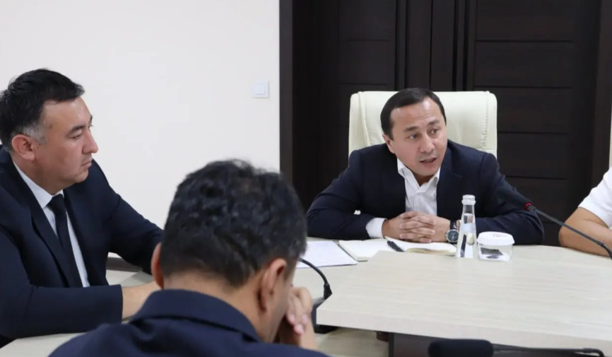 O‘zbekiston Respublikasi Vazirlar Mahkamasi huzuridagi Sanoat, radiatsiya va yadro xavfsizligi qo‘mitasi Jamoatchilik kengashining navbatdagi yig‘ilishi bo‘lib o‘tdi. Tadbir davomida qo‘mita faoliyatining ochiqligi, jamoatchilik bilan hamkorlikni rivojlantirish hamda aholini ishonchli axborot bilan ta’minlash masalalari muhokama markazida bo‘ldi.