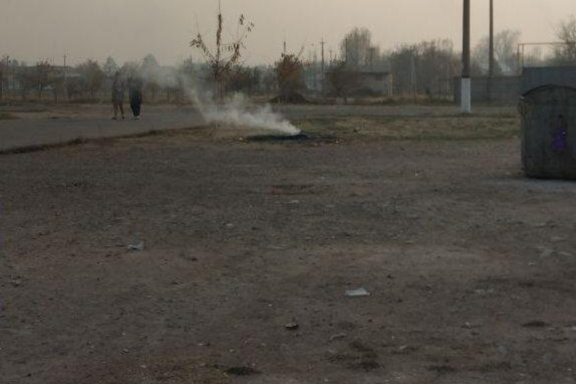 Ohangaron tumanidagi Evalyak qishlog‘ida chiqindi yoqilishi bo‘yicha murojaat