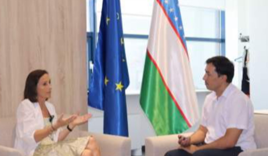 Ekolog.uz ning bugungi suhbatoshi Yevropa Ittifoqining O‘zbekistondagi elchisi, Sharlotta Adrian xonim Janobi Oliyalari. Taniqli siyosatchi O‘rta Osiyoda tobora tanqis bo‘lib borayotgan suv ne’mati, uni tejash va oqilona boshqarish bo‘yicha Ittifoqning bu borada olib borayotgan ishlari bilan tanishtirdi.