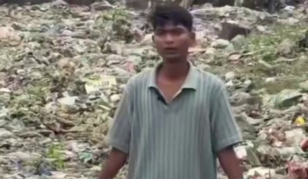 Hindistonda 20 yoshli talaba oylar davomida daryoni qo‘llari bilan tozaladi
